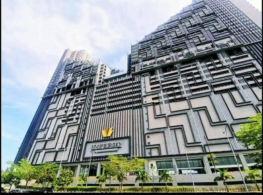 Imperial Residence: Romantic Premium With Infinity Pool