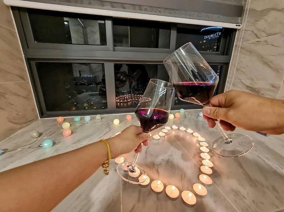 Imperial Residence: Romantic Premium With Infinity Pool Apartment Malacca