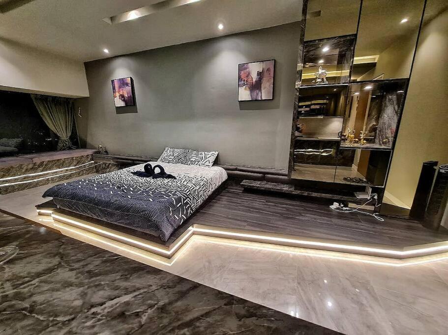 Pangsapuri Romantic&premiumsuite●privatebathtub●infinitypool●netflix●freecarpark●imperioresidence●luxurycondo